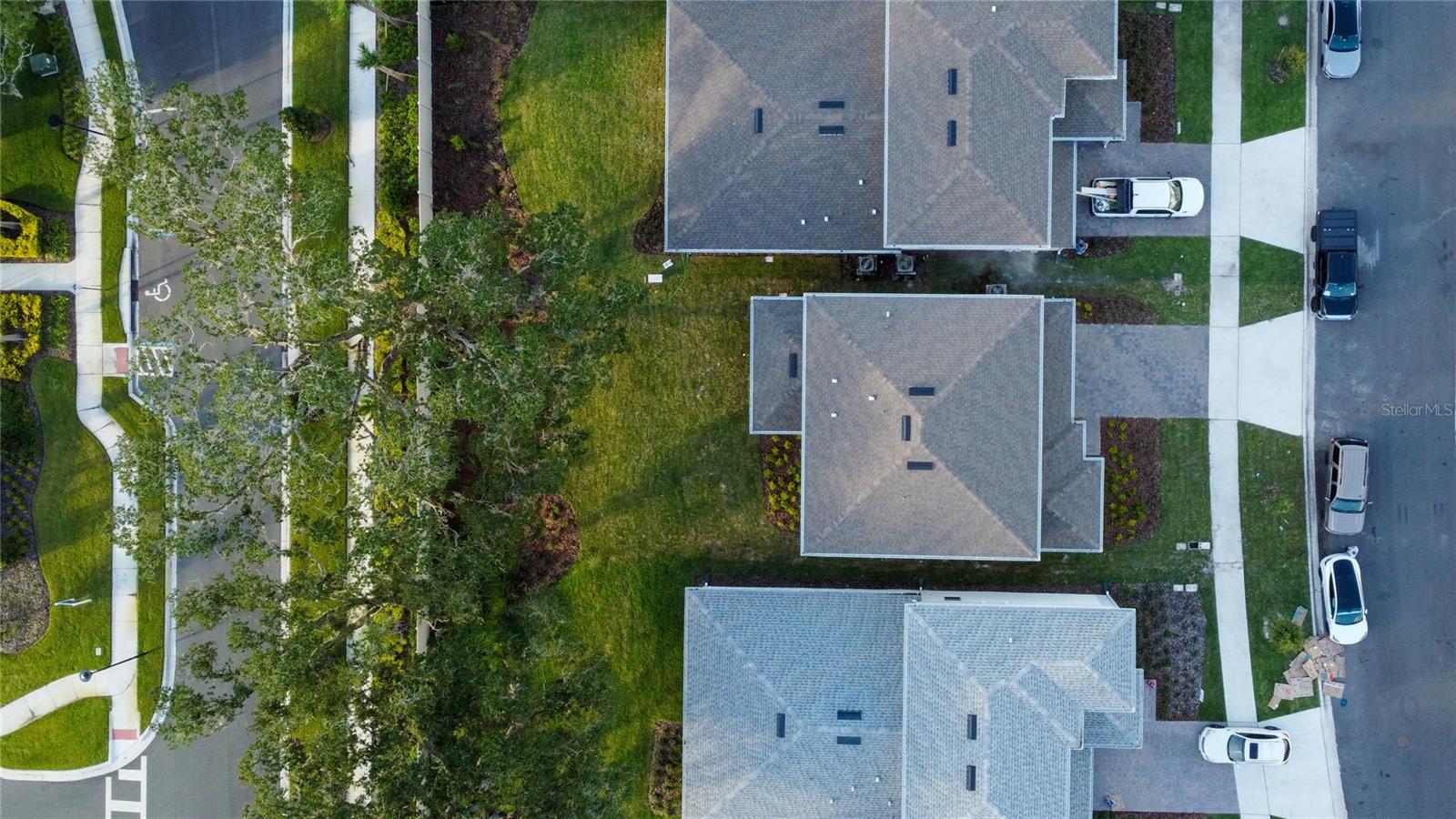 Image 50 of 57 For 16446 Lone Oak Circle