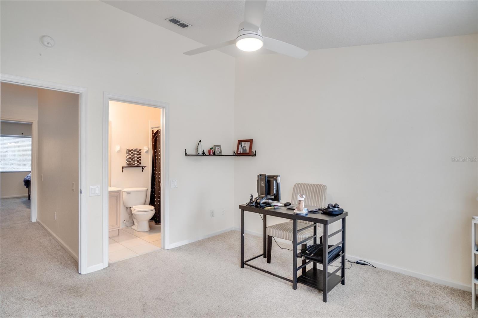 Image 10 of 18 For 2912 Woodlands Park Court