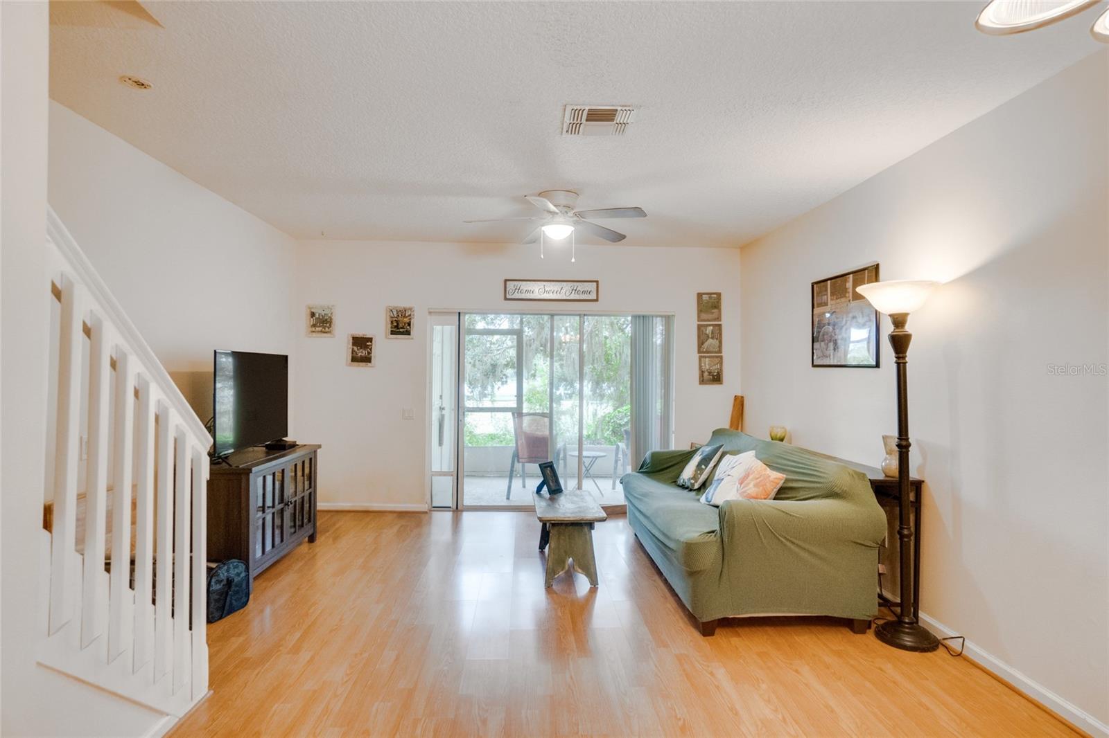 Image 5 of 18 For 2912 Woodlands Park Court