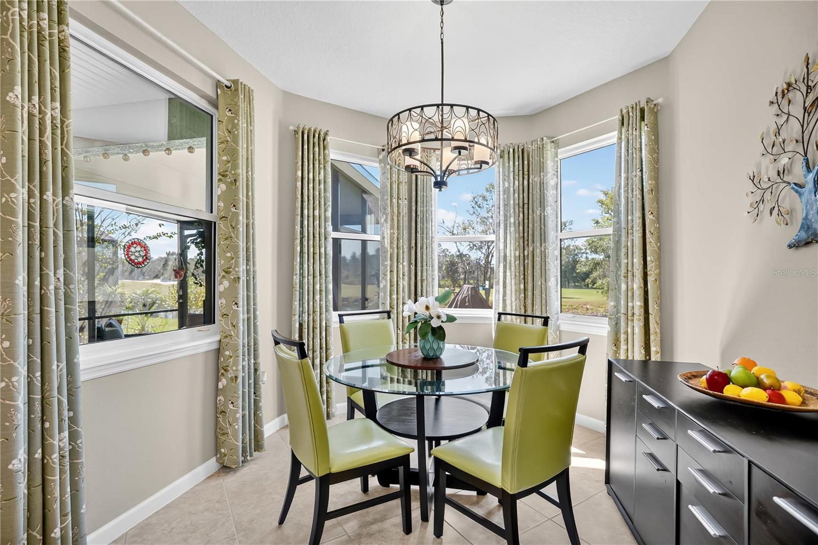 Image 10 of 45 For 1066 Victoria Hills Drive S