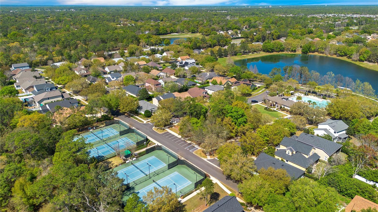 Image 38 of 45 For 1066 Victoria Hills Drive S