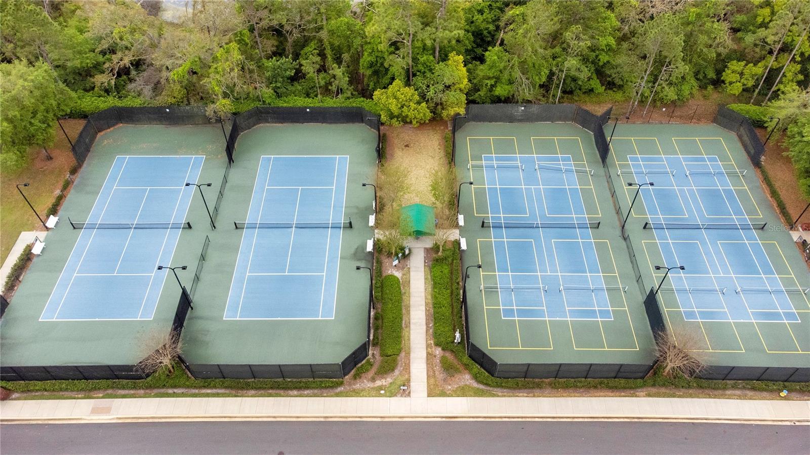 Image 39 of 45 For 1066 Victoria Hills Drive S