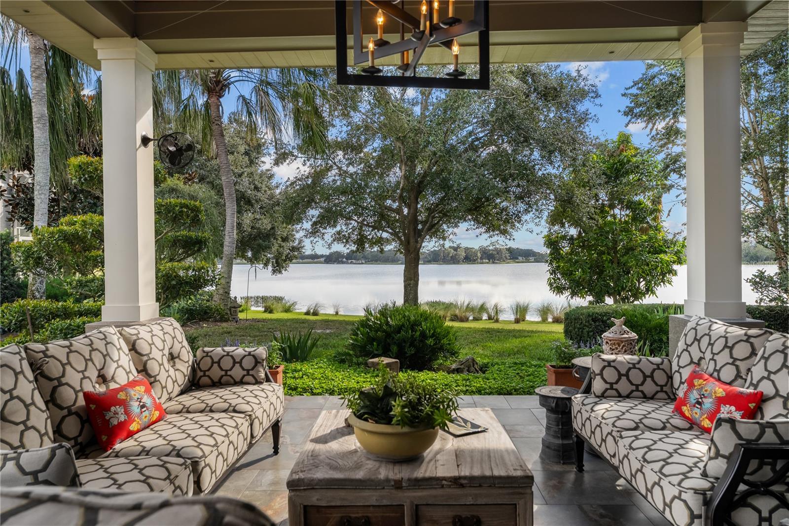 Image 12 of 64 For 414 Meandering Way