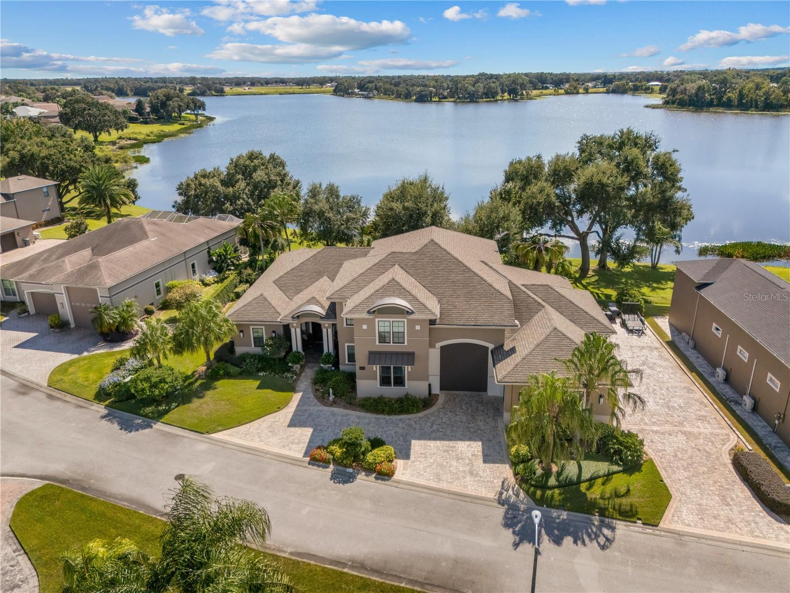 Image 2 of 64 For 414 Meandering Way