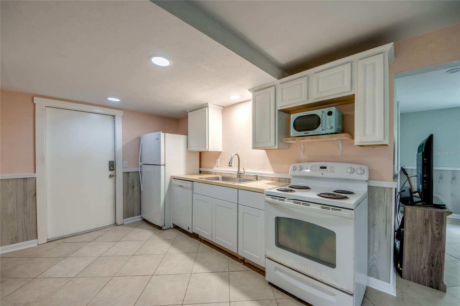 Image 19 of 29 For 10600 Habitat Trail