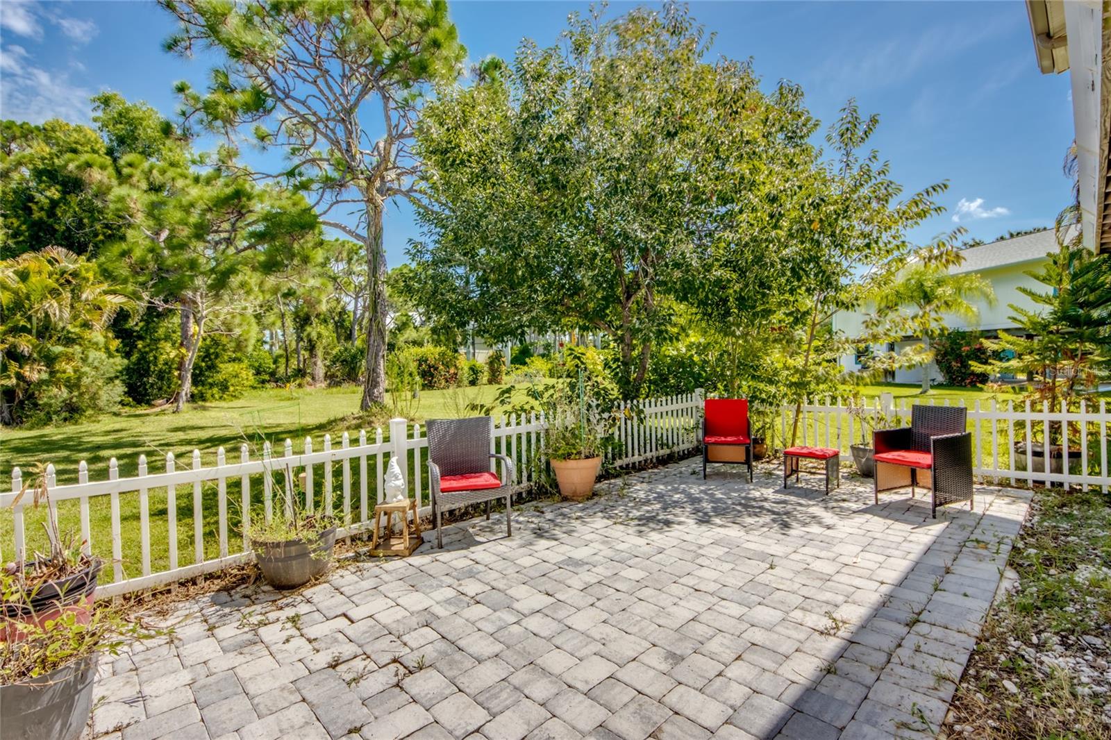 Image 24 of 29 For 10600 Habitat Trail