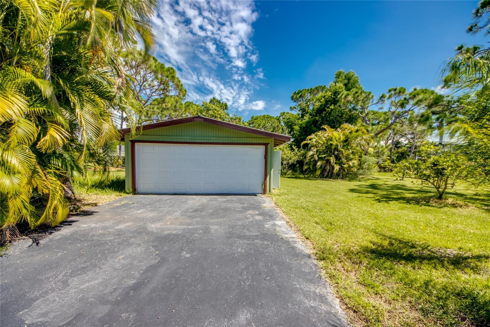 Image 26 of 29 For 10600 Habitat Trail