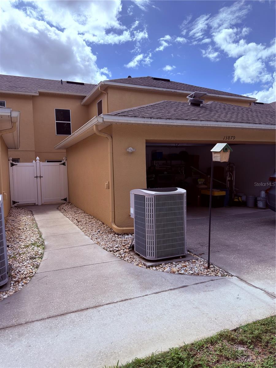 Image 20 of 50 For 13879 Golden Russet Drive