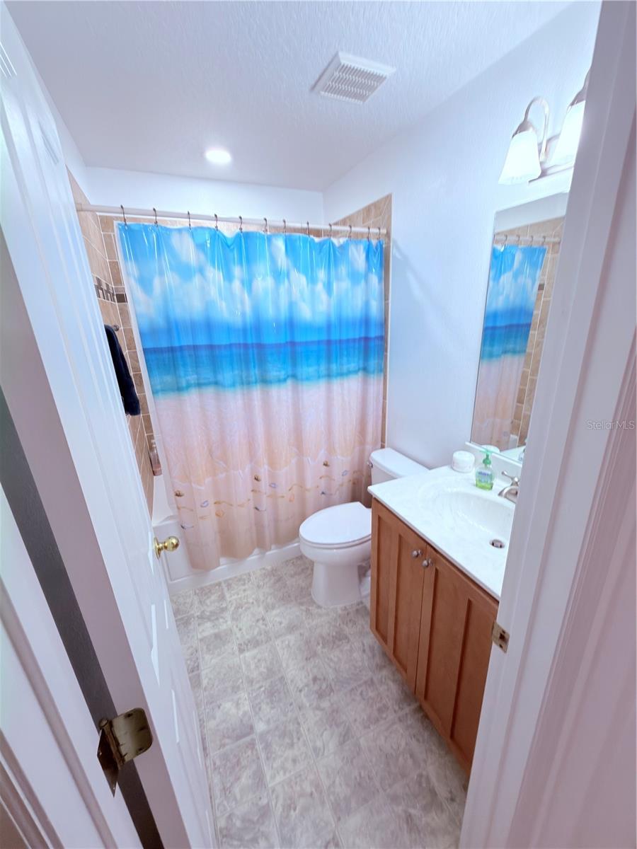 Image 29 of 50 For 13879 Golden Russet Drive