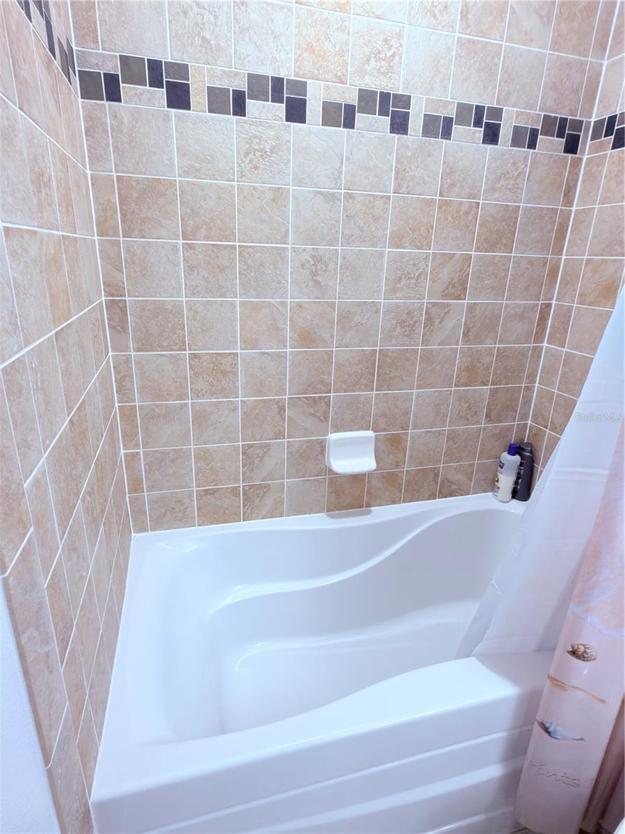 Image 30 of 50 For 13879 Golden Russet Drive