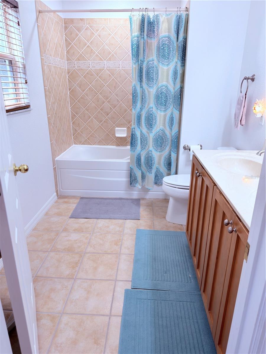 Image 38 of 50 For 13879 Golden Russet Drive