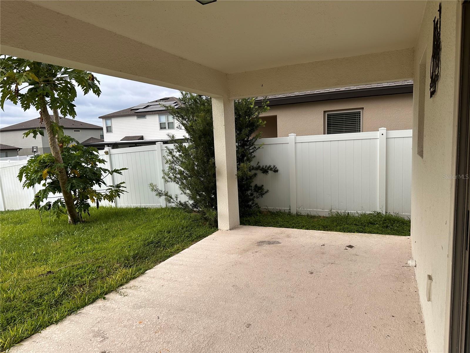 Image 18 of 19 For 630 Citrus Isle Boulevard