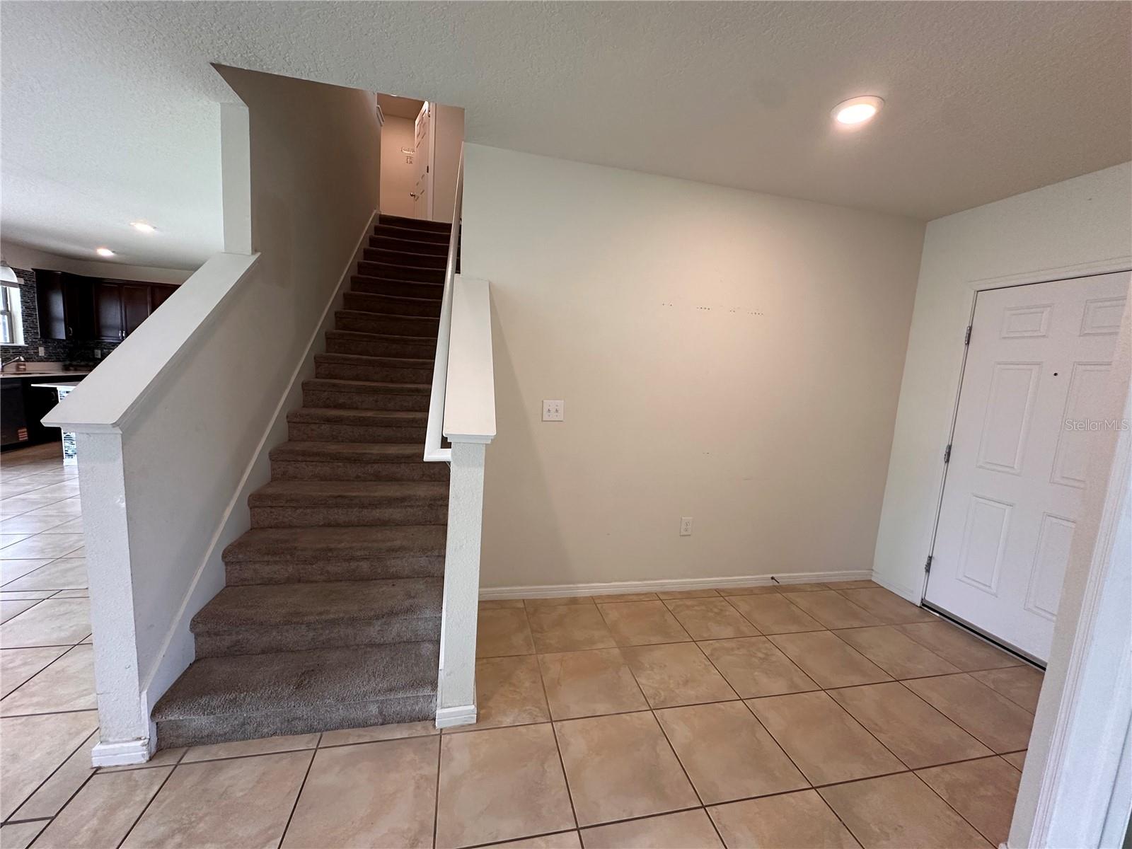 Image 9 of 19 For 630 Citrus Isle Boulevard