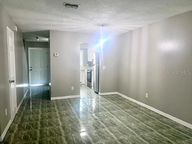 Image 3 of 16 For 203 Eden Lane C