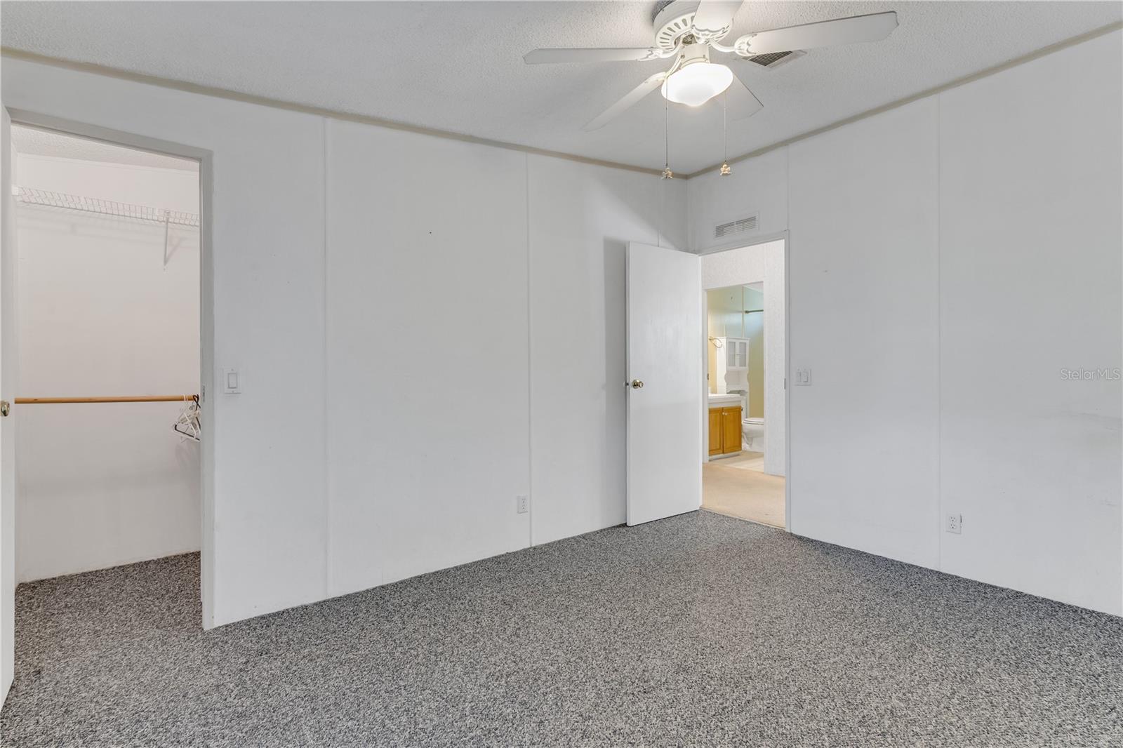 Image 11 of 32 For 300 Beech Court