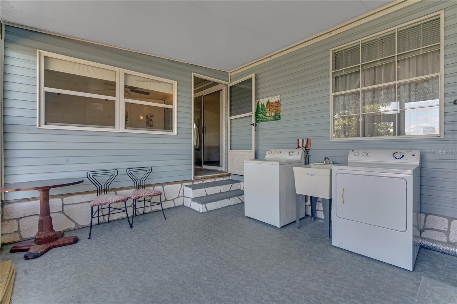 Image 23 of 32 For 300 Beech Court