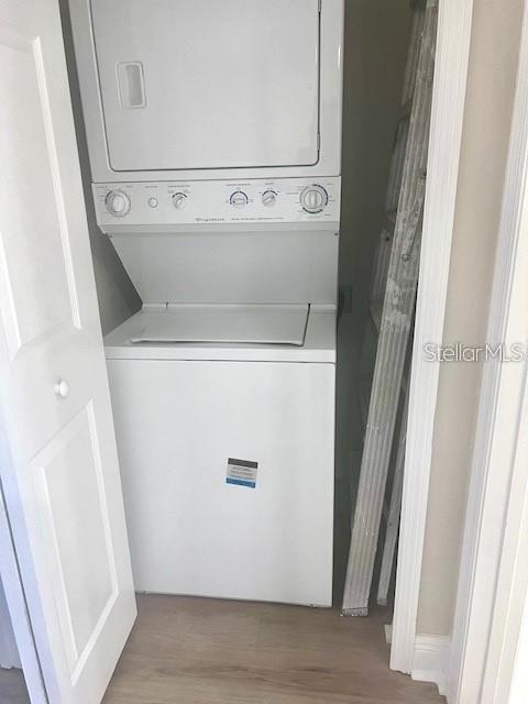 Image 17 of 21 For 118 Southern Pecan Circle 201