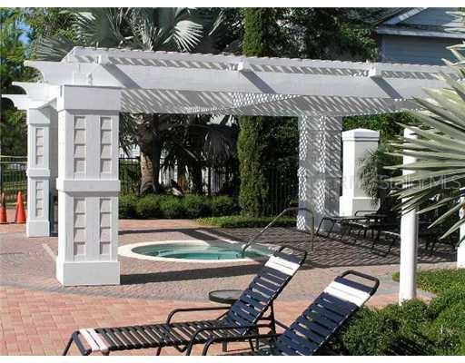 Image 4 of 21 For 118 Southern Pecan Circle 201