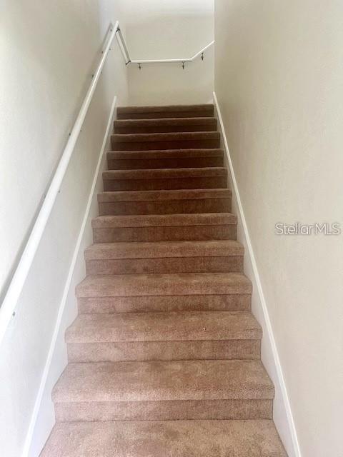 Image 9 of 21 For 118 Southern Pecan Circle 201