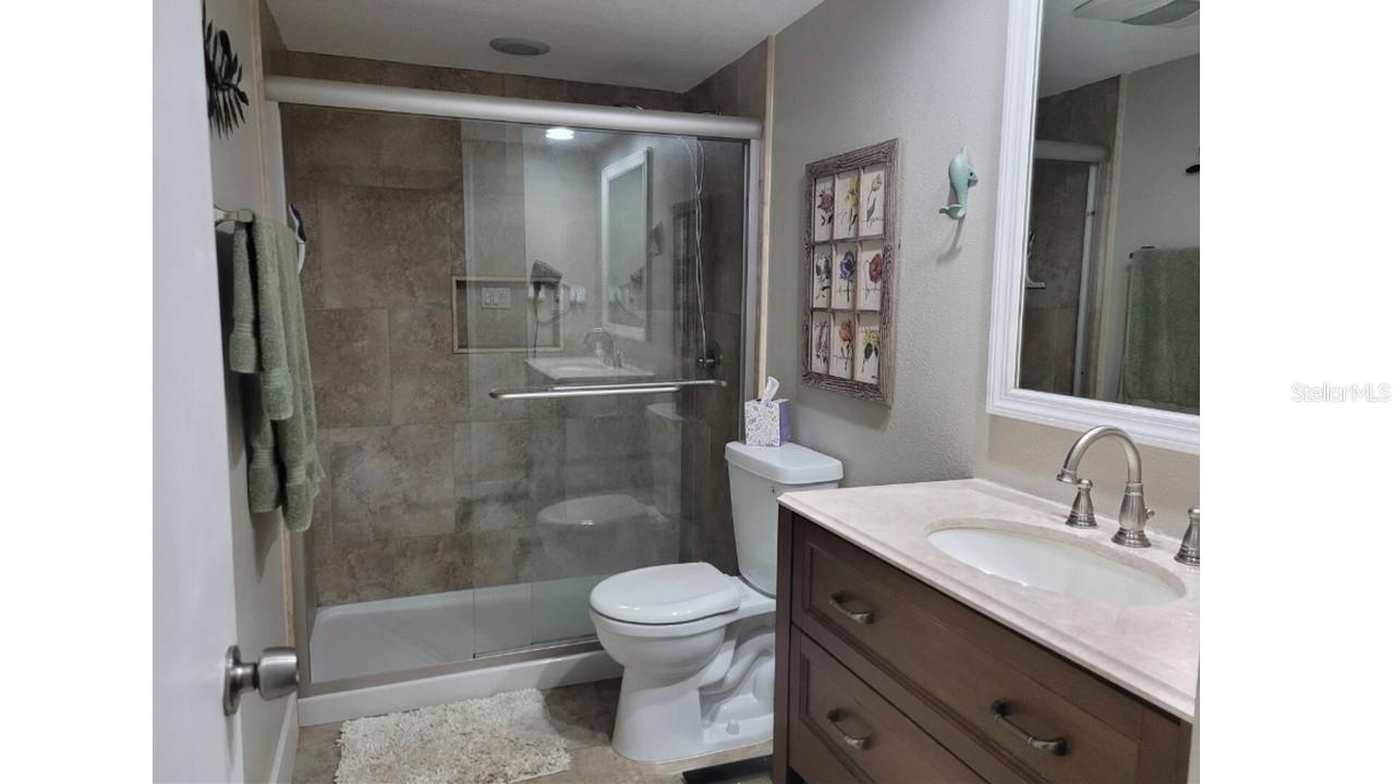 Image 19 of 23 For 681 Olde Camelot Circle 3270-1