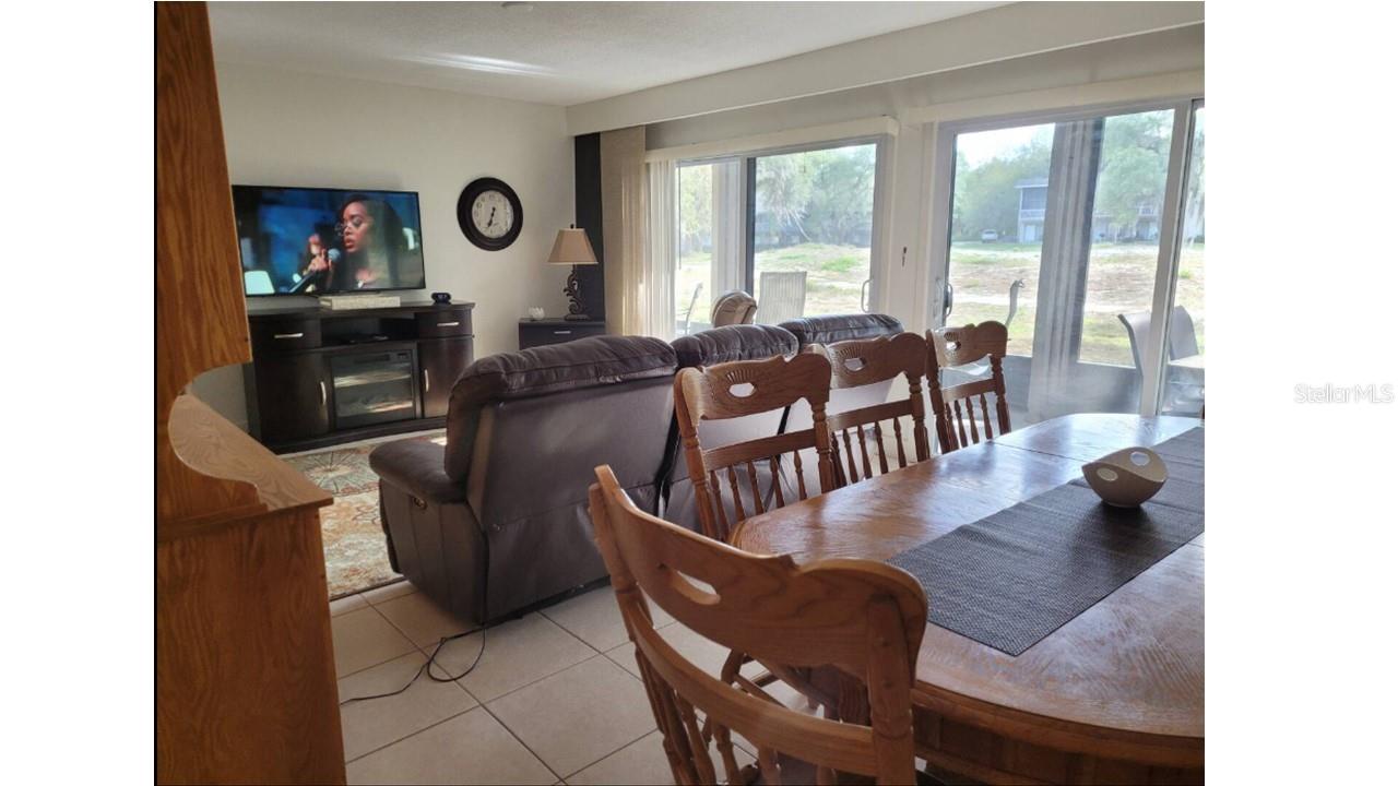 Image 5 of 23 For 681 Olde Camelot Circle 3270-1