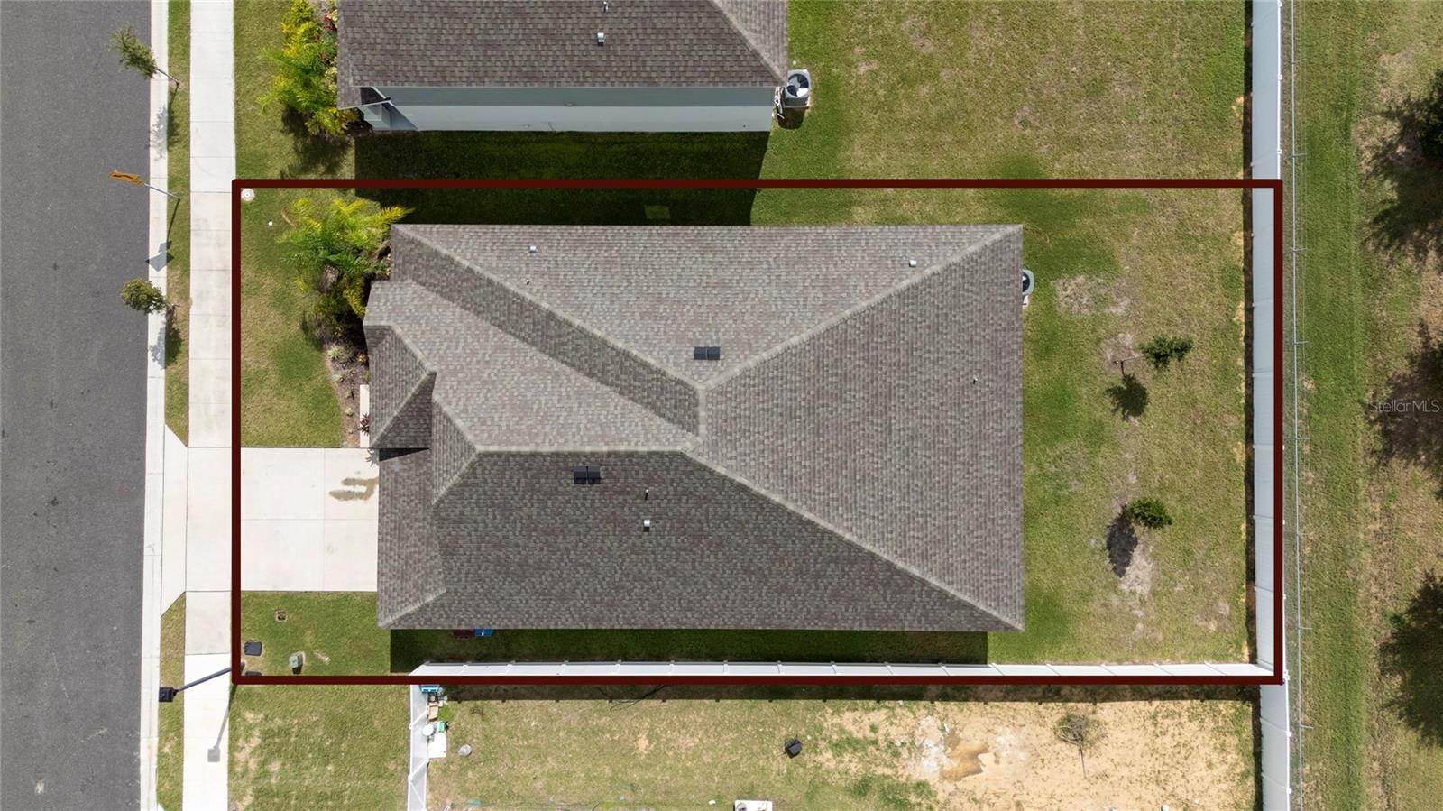 Image 4 of 39 For 557 Pawnee Court