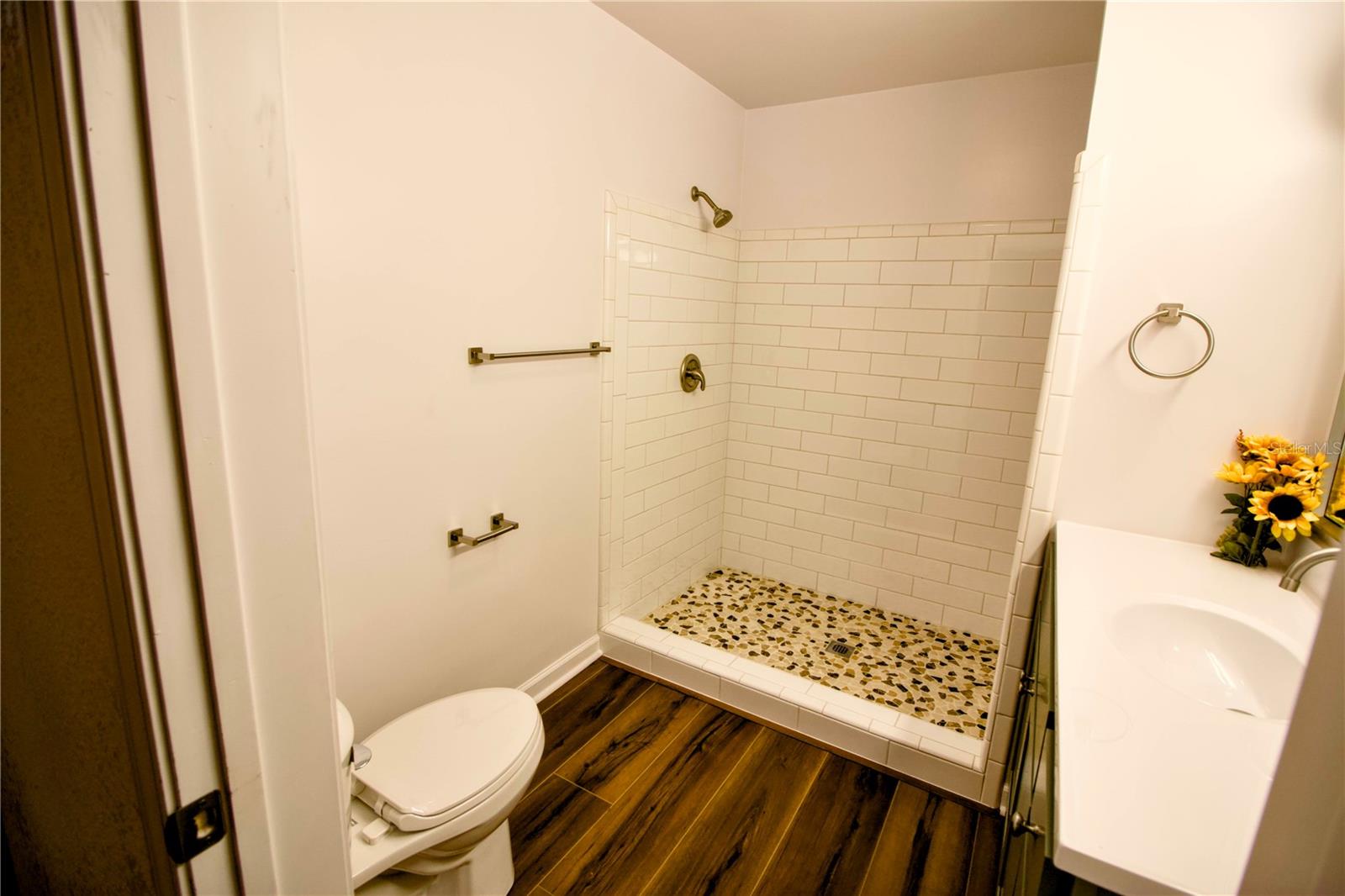 Image 22 of 55 For 1114 Oak Drive