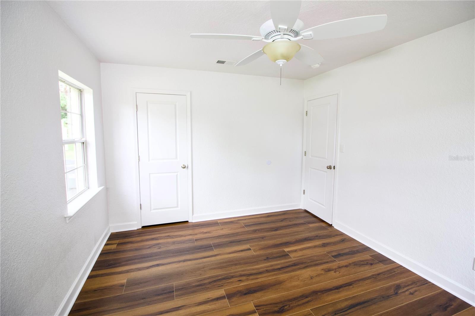 Image 28 of 55 For 1114 Oak Drive