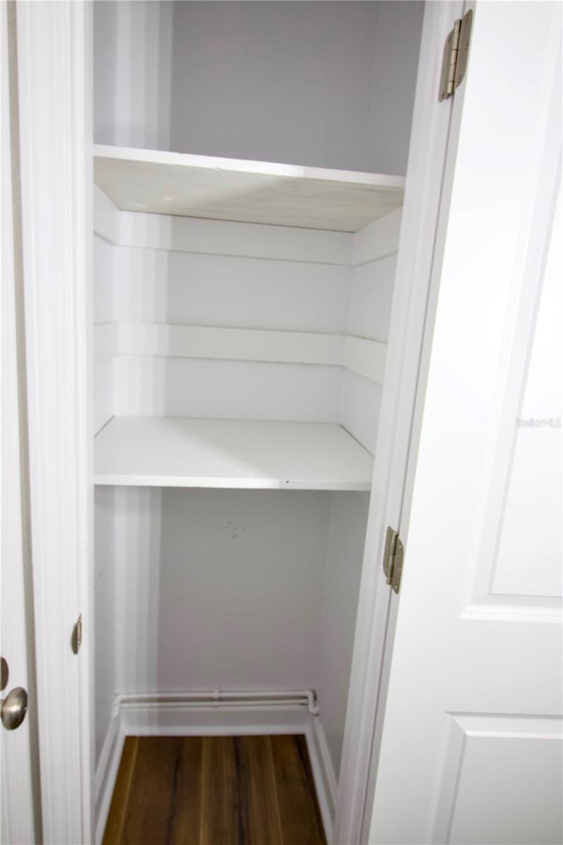 Image 37 of 55 For 1114 Oak Drive