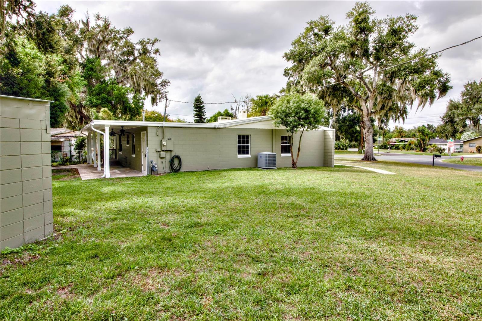 Image 49 of 55 For 1114 Oak Drive