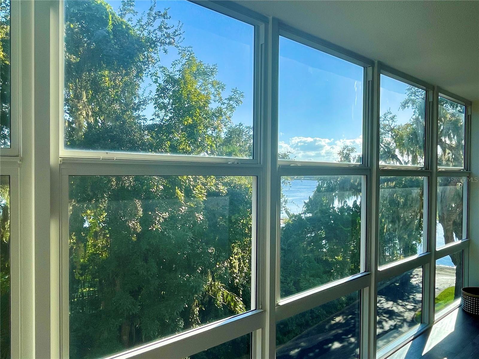 Image 14 of 95 For 1224 Peninsula Drive 304