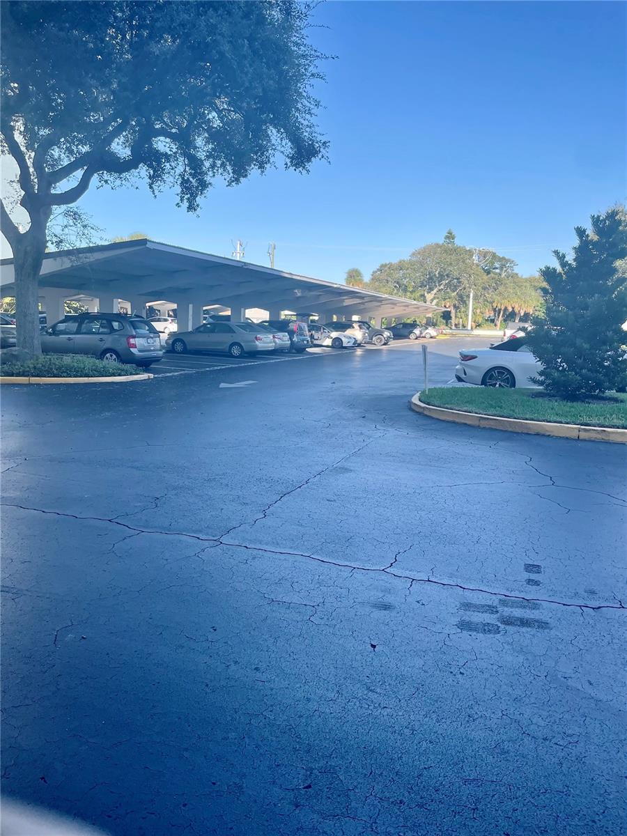 Image 4 of 95 For 1224 Peninsula Drive 304