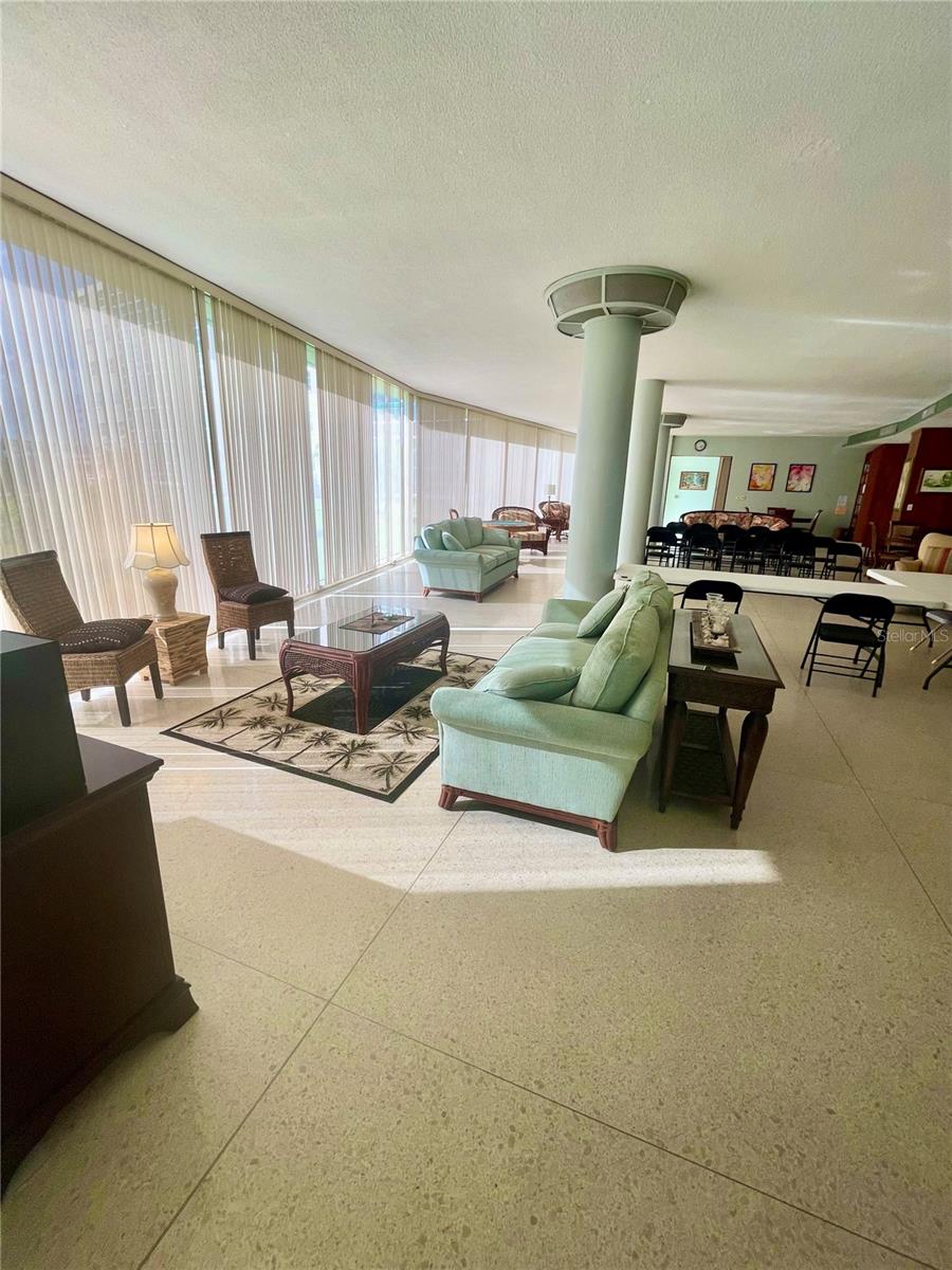 Image 48 of 95 For 1224 Peninsula Drive 304