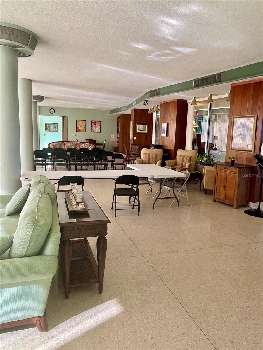 Image 53 of 95 For 1224 Peninsula Drive 304