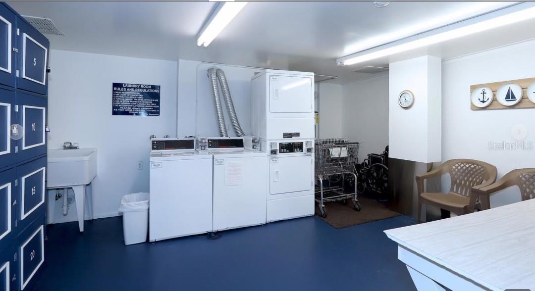 Image 54 of 95 For 1224 Peninsula Drive 304