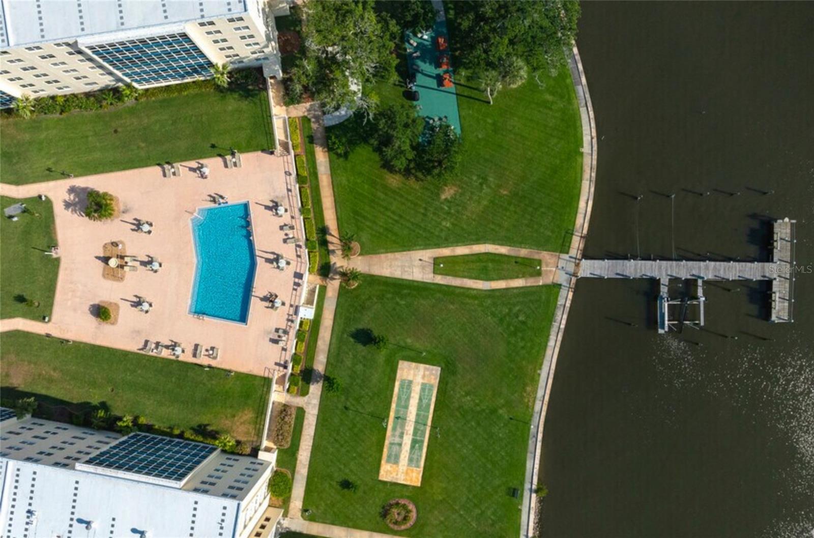 Image 57 of 95 For 1224 Peninsula Drive 304