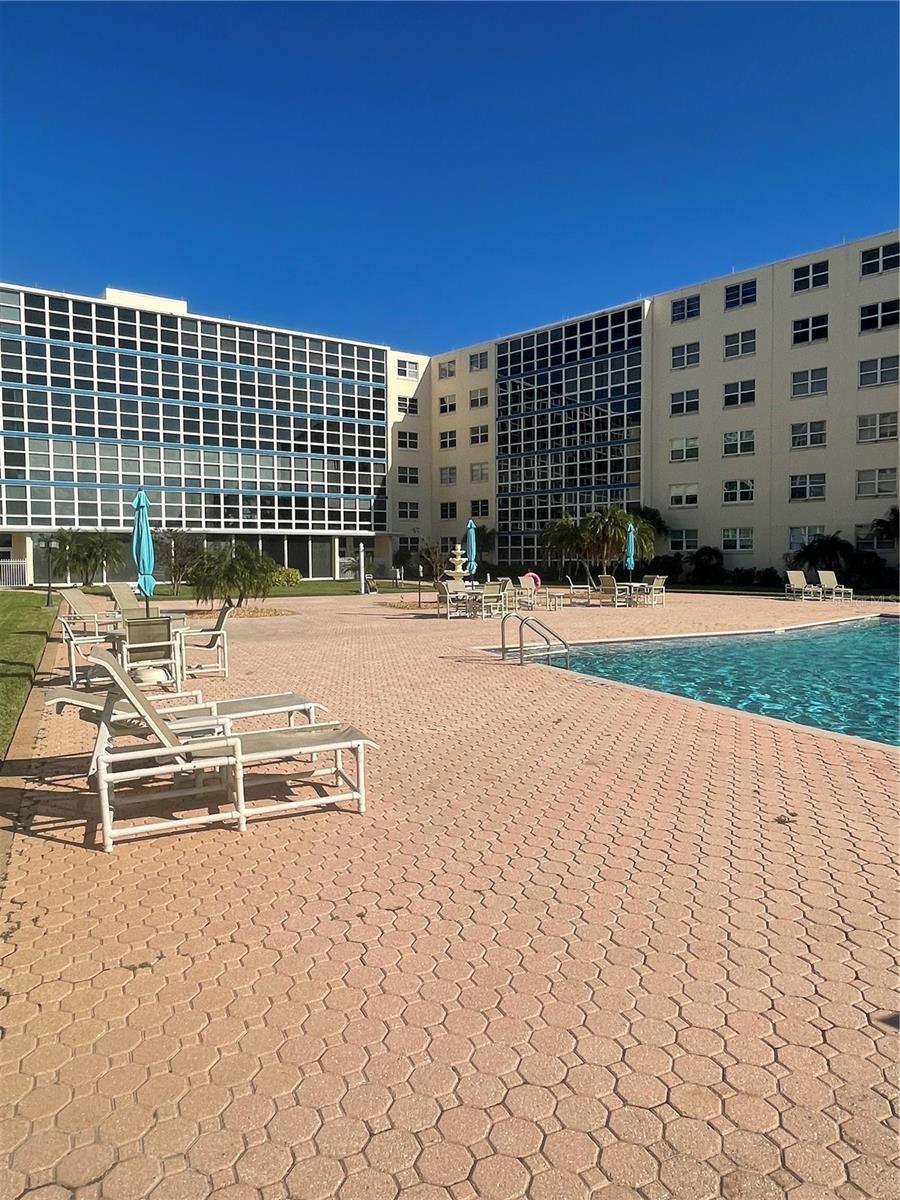 Image 64 of 95 For 1224 Peninsula Drive 304