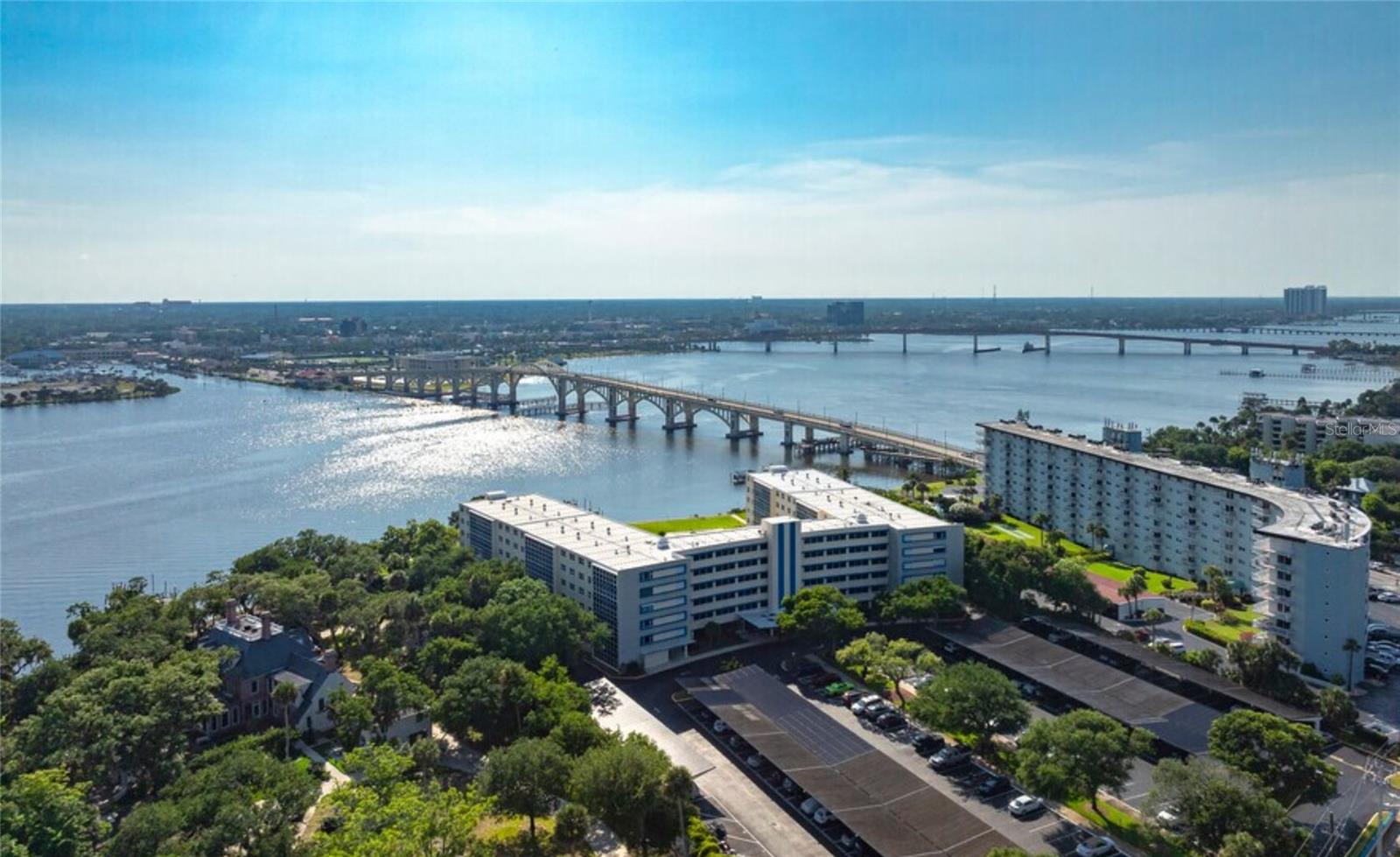 Image 75 of 95 For 1224 Peninsula Drive 304