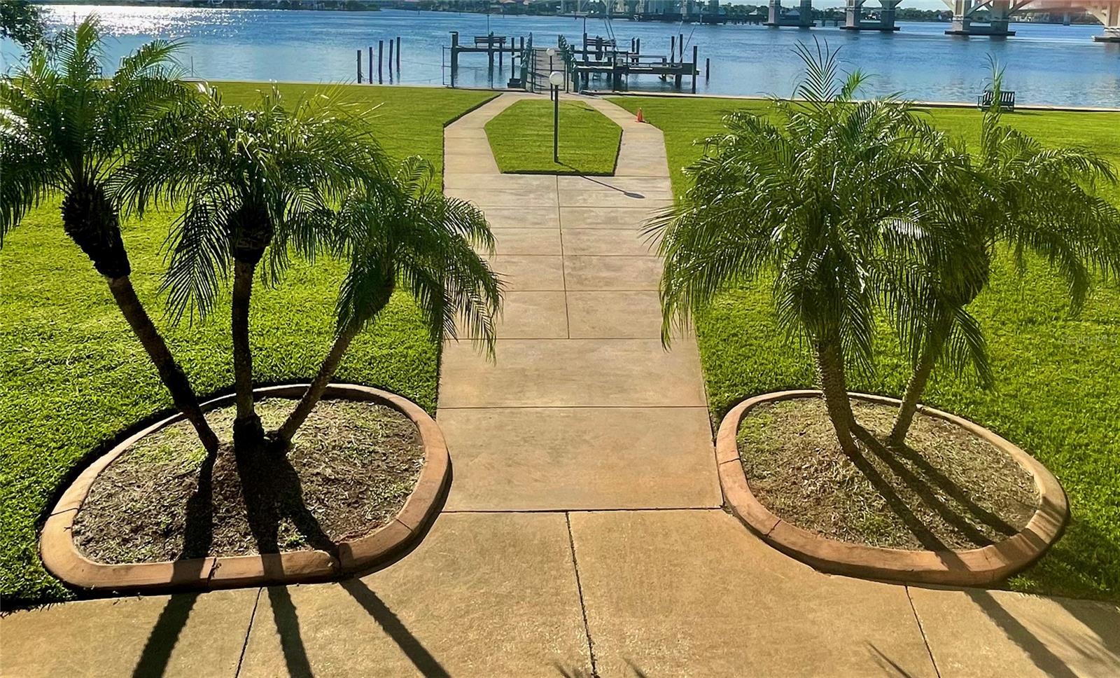 Image 76 of 95 For 1224 Peninsula Drive 304