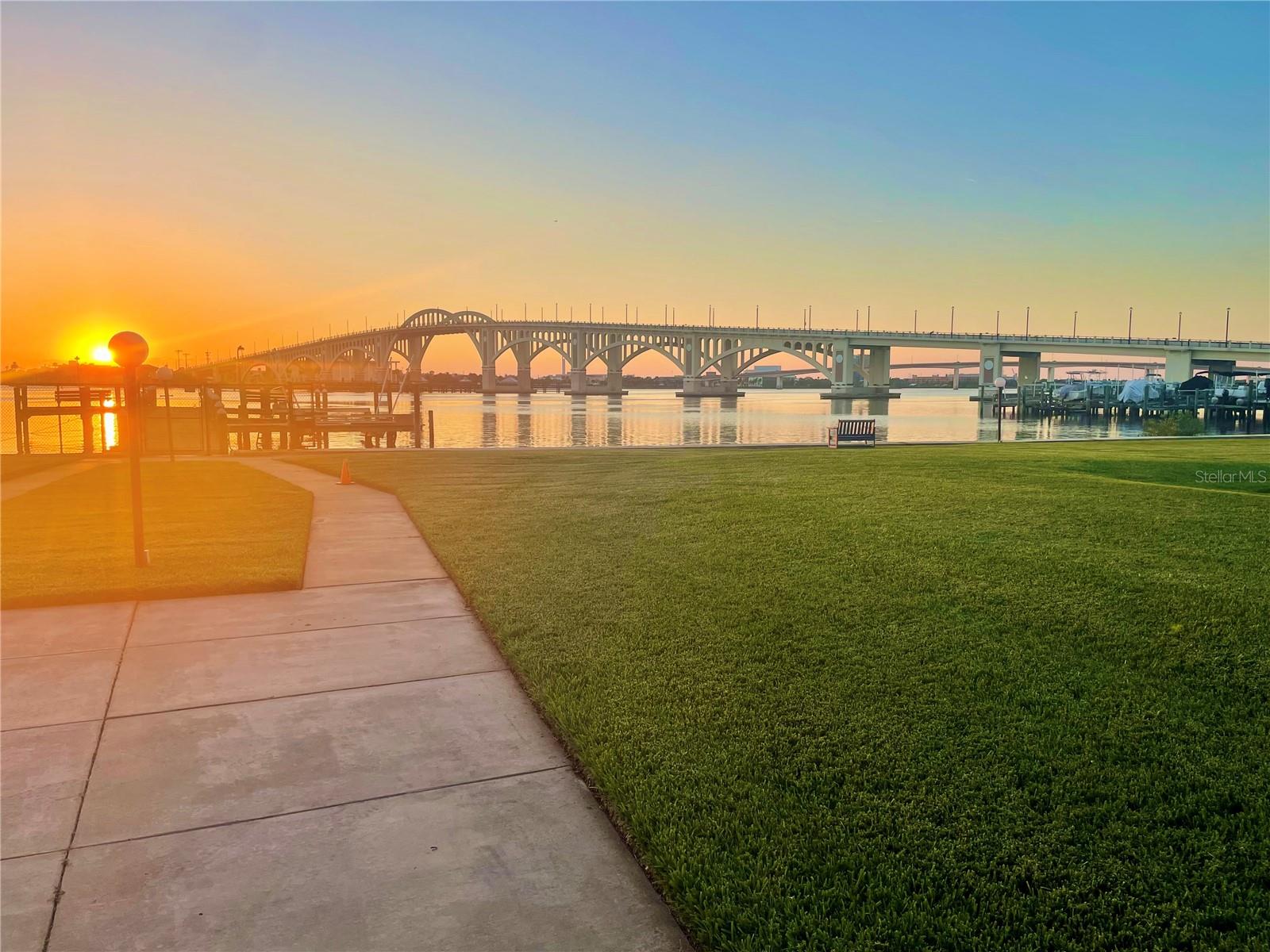 Image 83 of 95 For 1224 Peninsula Drive 304