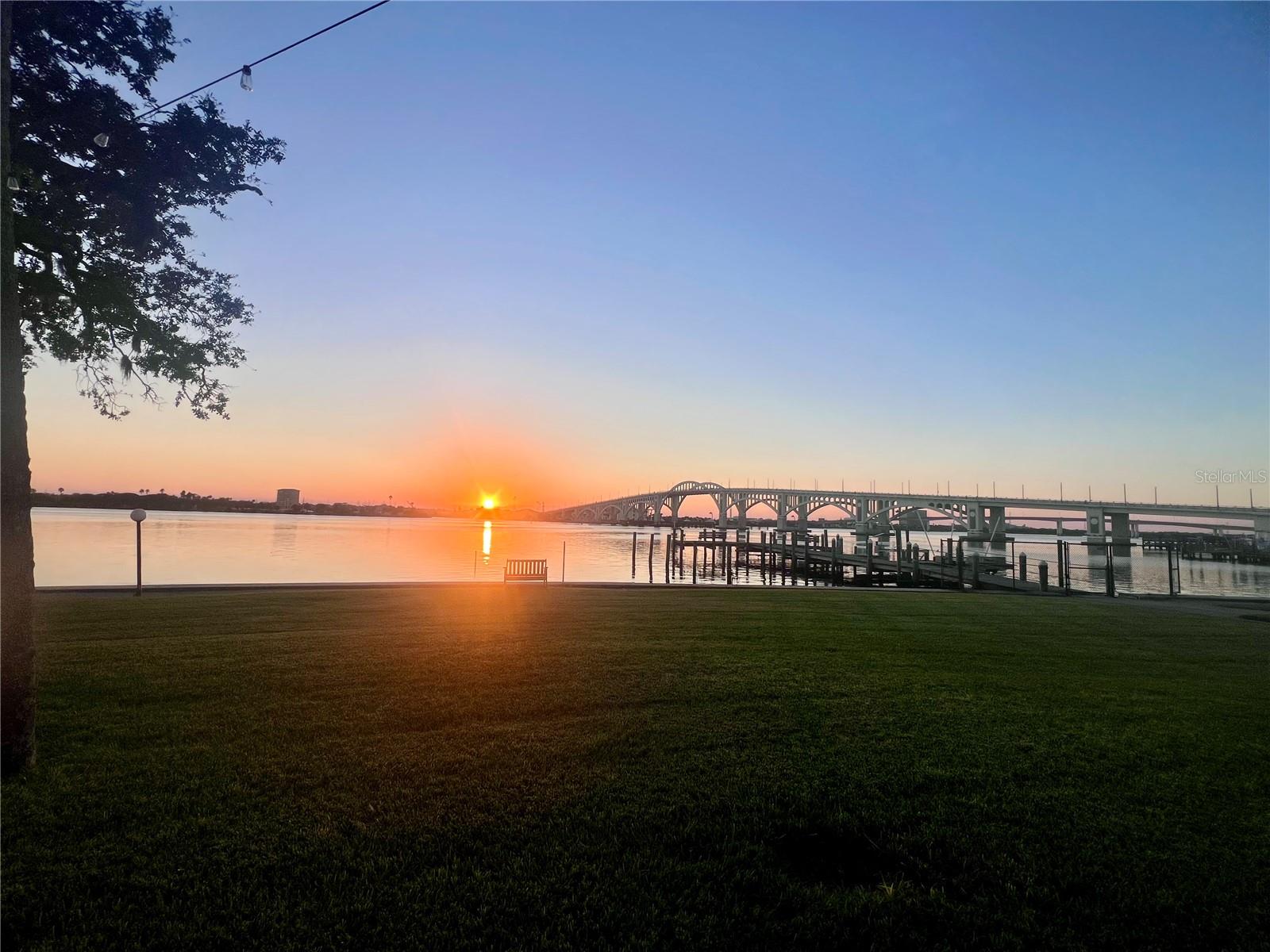 Image 87 of 95 For 1224 Peninsula Drive 304