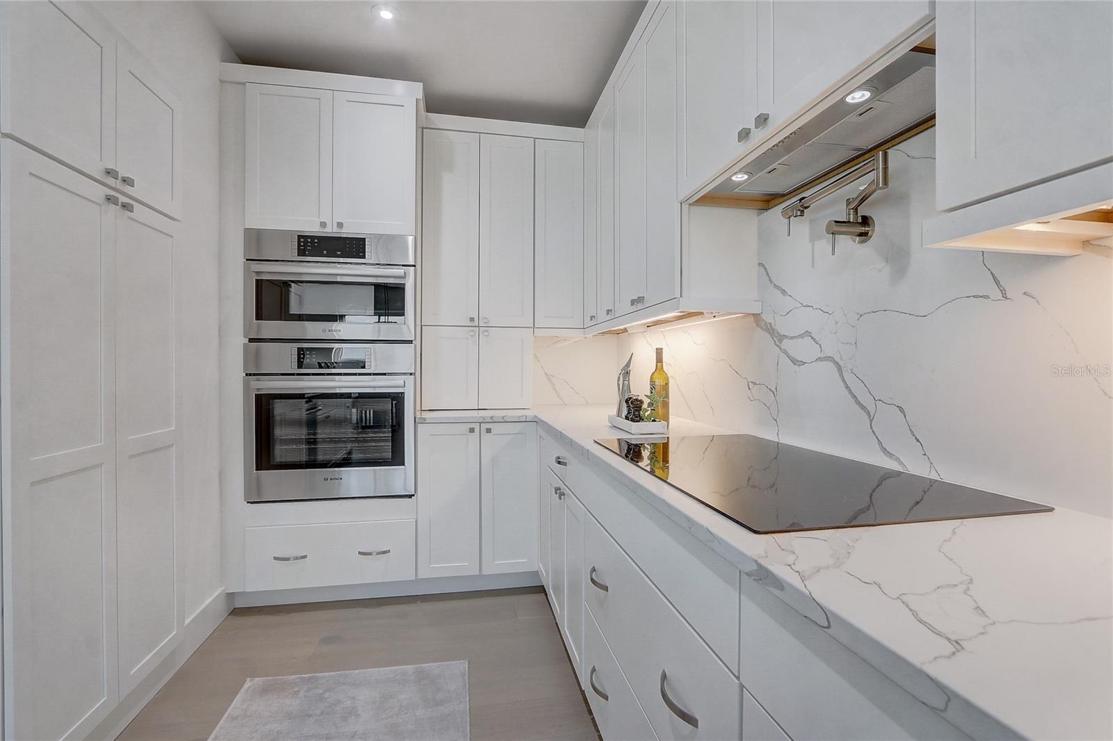 Image 14 of 61 For 100 Eola Drive 1614