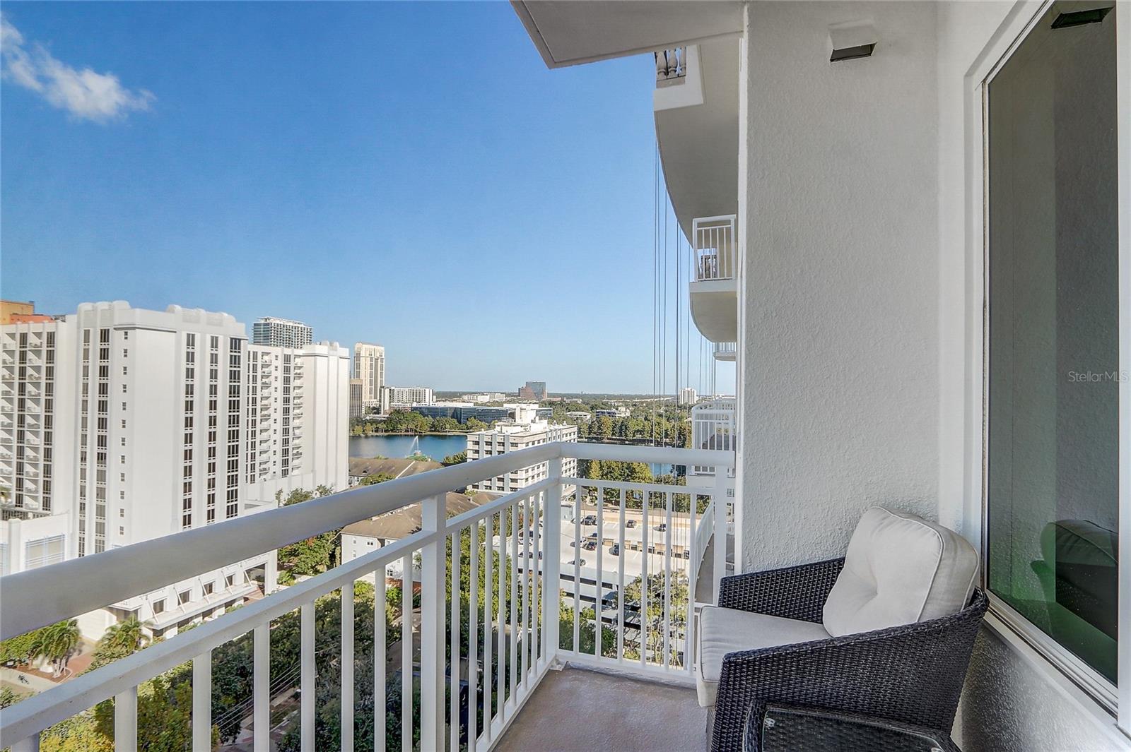 Image 34 of 61 For 100 Eola Drive 1614