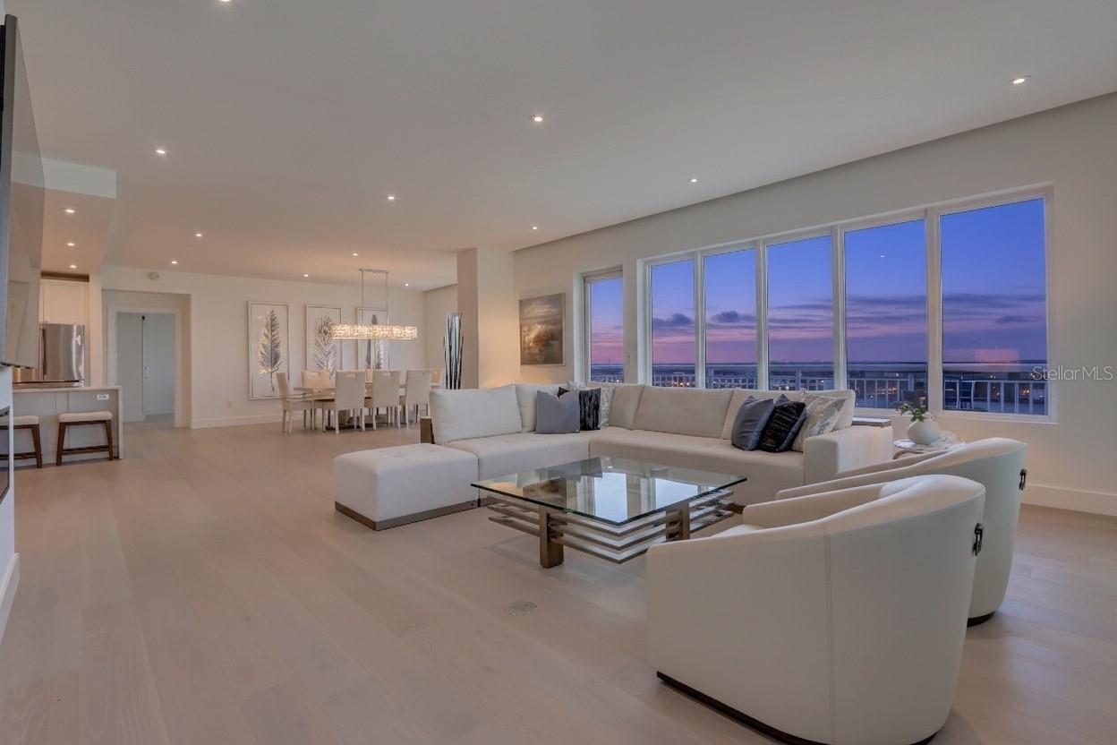 Image 36 of 61 For 100 Eola Drive 1614