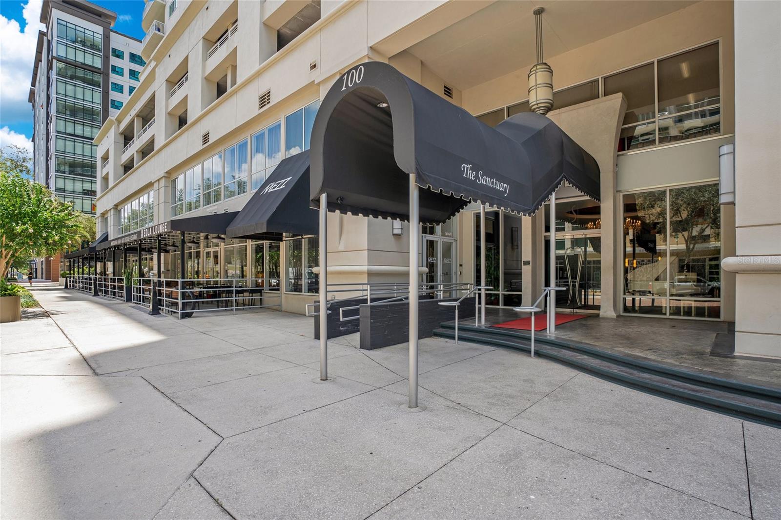 Image 4 of 61 For 100 Eola Drive 1614