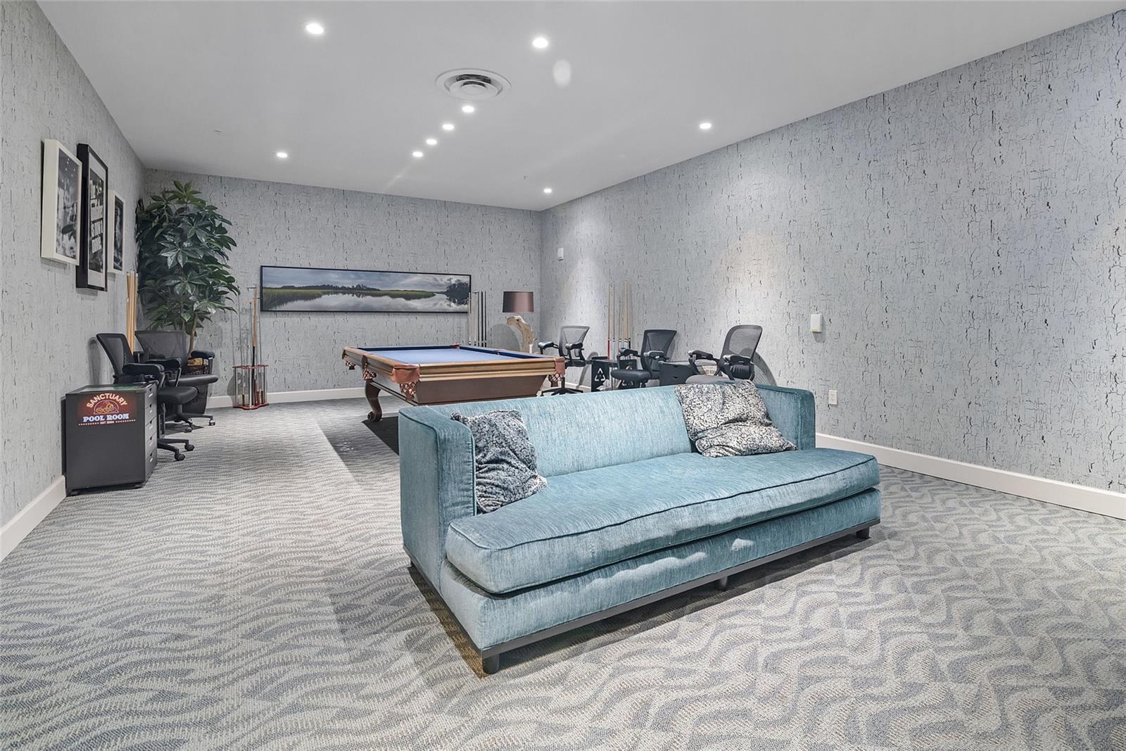 Image 52 of 61 For 100 Eola Drive 1614