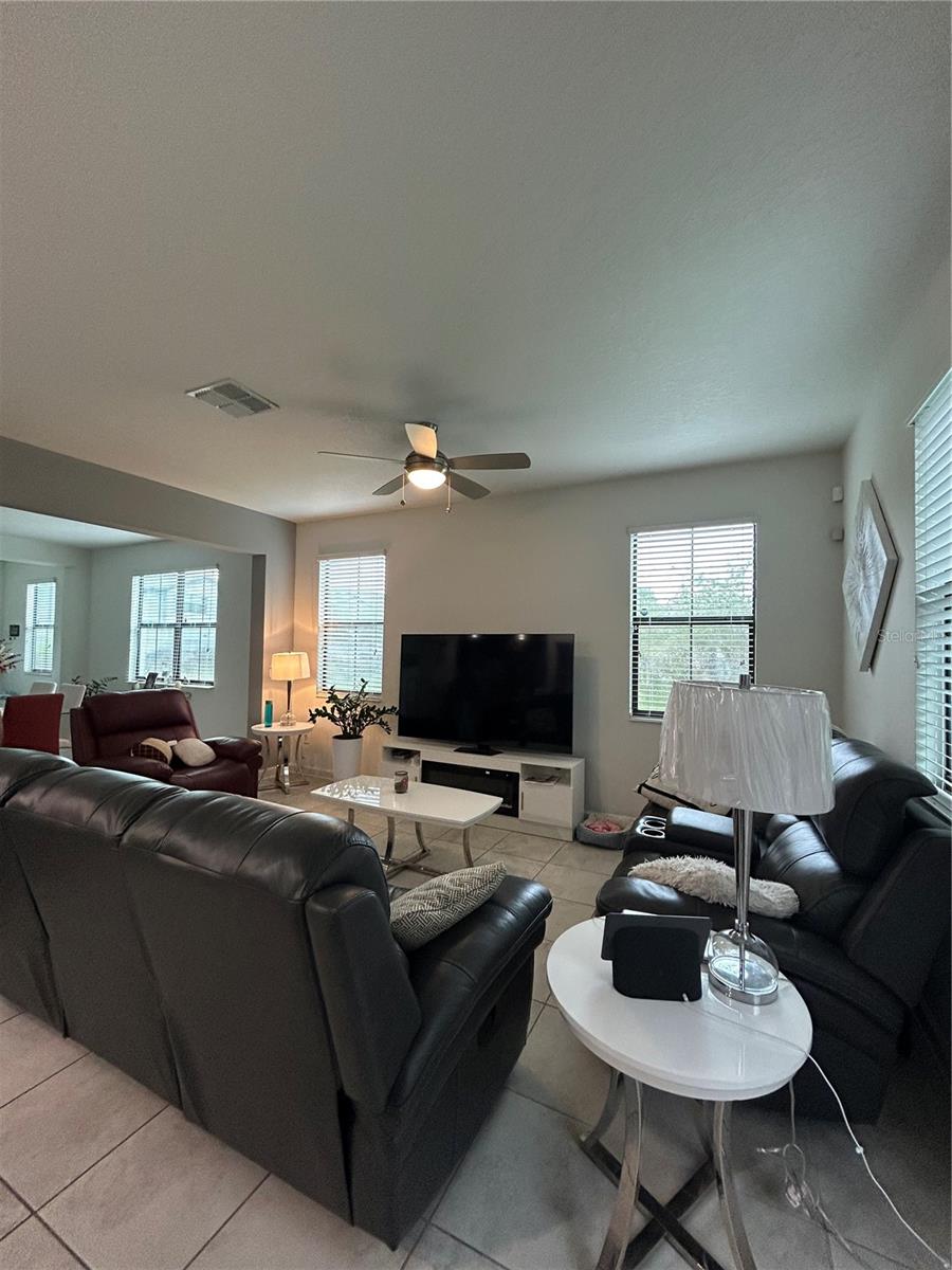 Image 5 of 13 For 11391 Whistling Pine Way