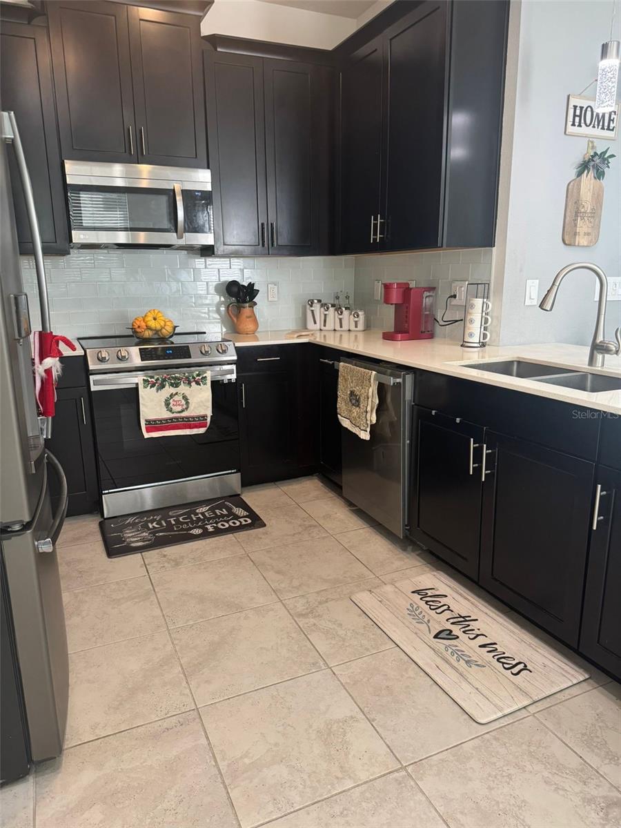 Image 7 of 13 For 11391 Whistling Pine Way