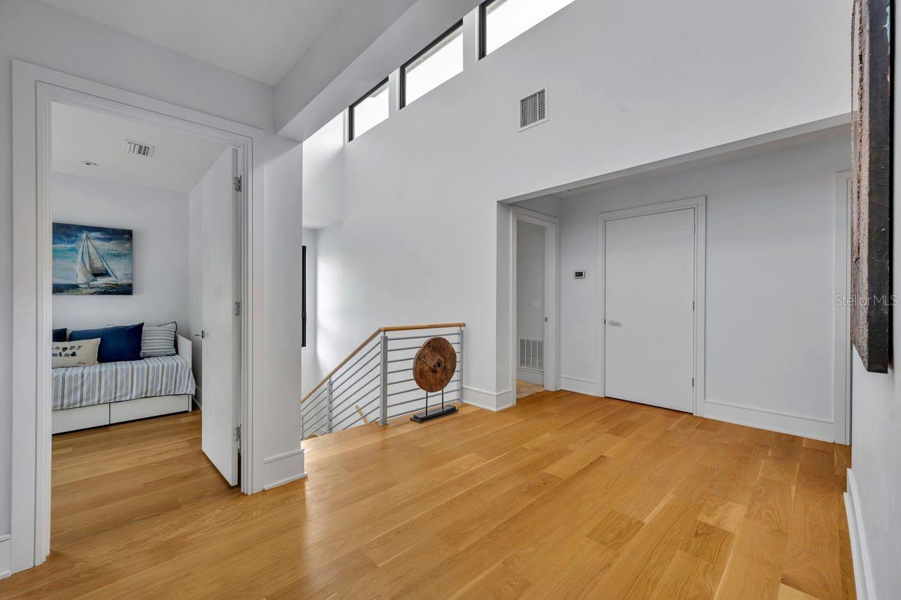 Image 23 of 47 For 1411 Nottingham Street