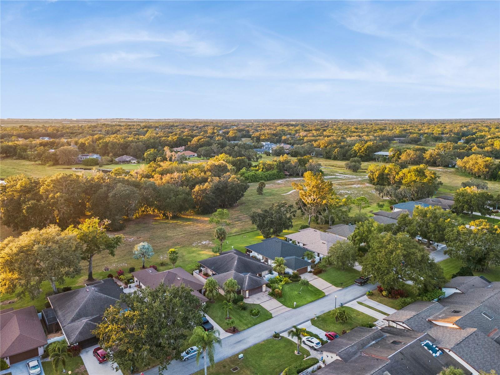 Image 44 of 45 For 17 Huntley Court